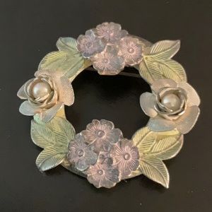 Vintage Spring Wreath Brooch Pin Pastel Green Leaves Enamel Flowers Faux Pearl.